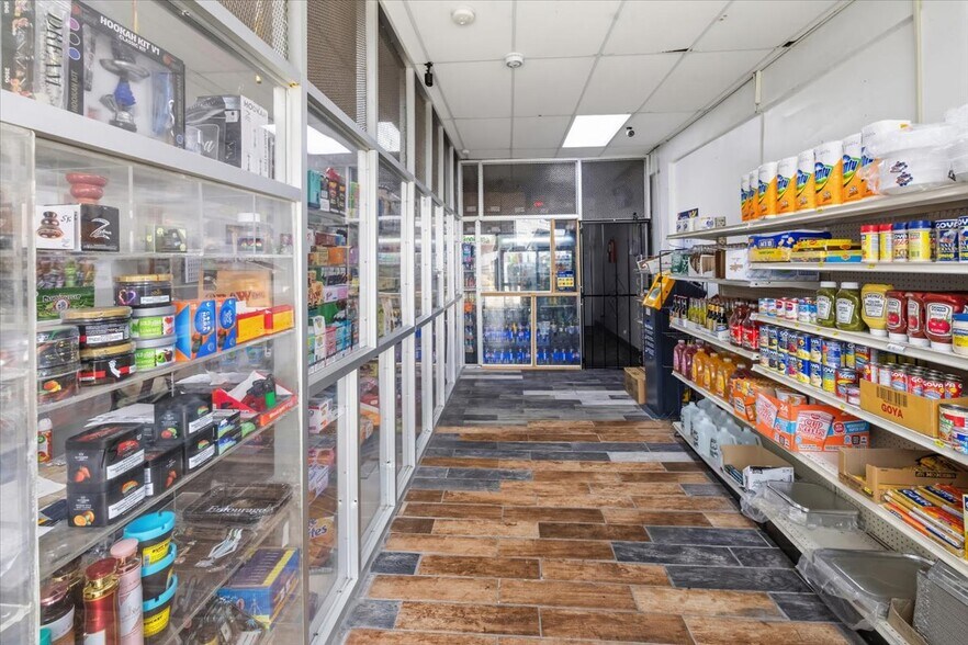More Photos Of 347 Sanford Ave, Newark Convenience Store For Sale