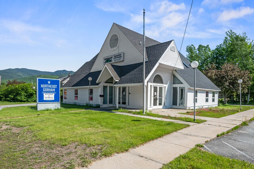Primary Photo Of 177 Main St, Gorham Bank For Sale