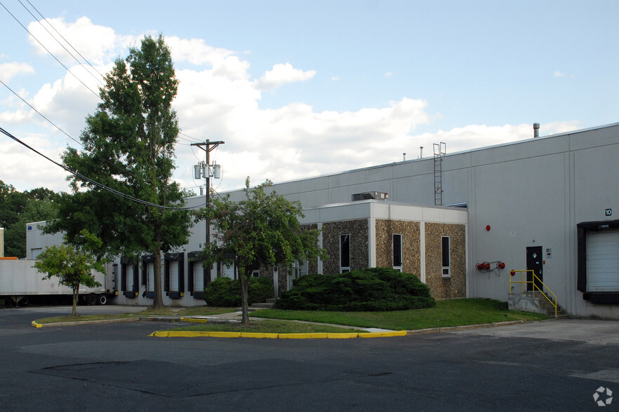 Primary Photo Of 40d Cotters Ln, East Brunswick Manufacturing For Lease