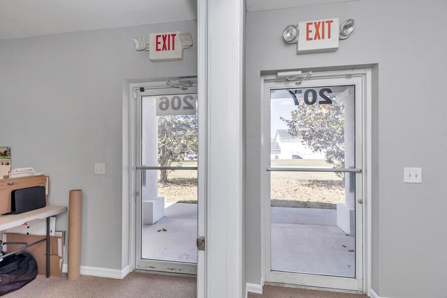 More Photos Of 7365 SW 38th St, Ocala Warehouse For Lease