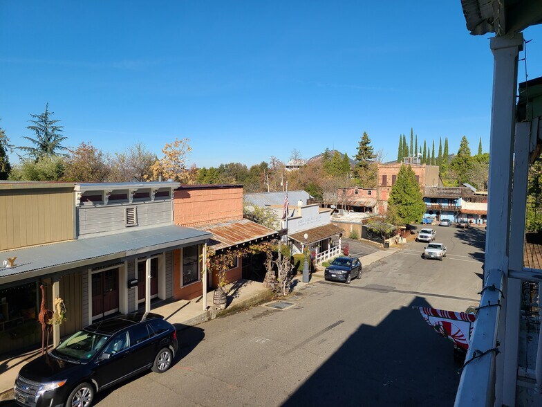 8304 Main St, Mokelumne Hill, CA 95245 Hotel For Sale