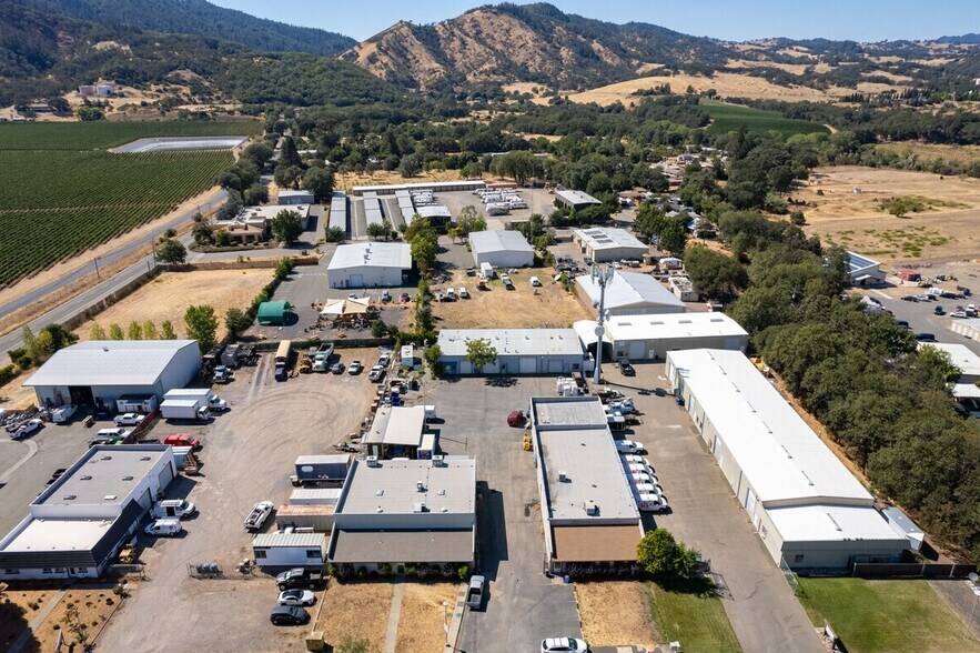 More Photos Of 2020 Industry Rd, Ukiah Warehouse For Lease