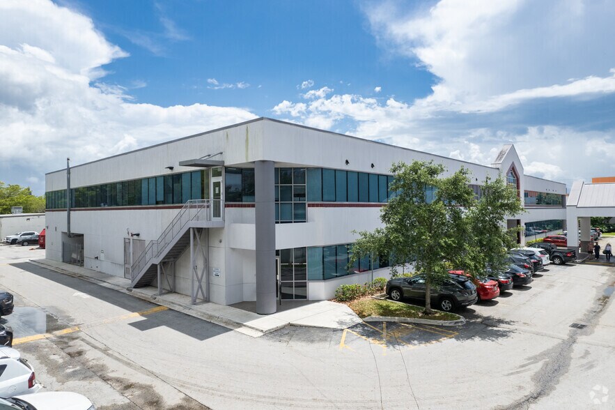 Primary Photo Of 9380 SW 150th St, Miami Medical For Lease
