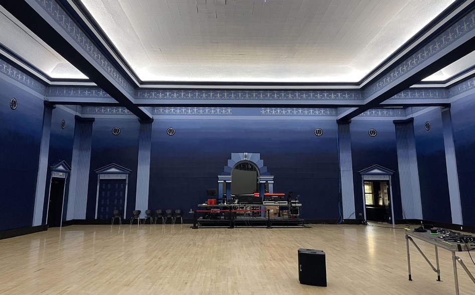 More Photos Of 615 SE Alder St, Portland General Retail For Sale