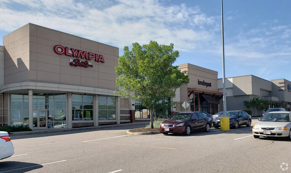 More Photos Of 90 Providence Hwy, Walpole Unknown For Lease