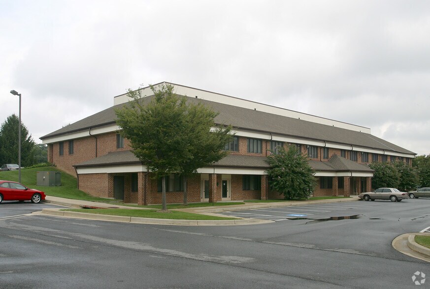 More Photos Of 7001 Johnnycake Rd, Catonsville Unknown For Lease