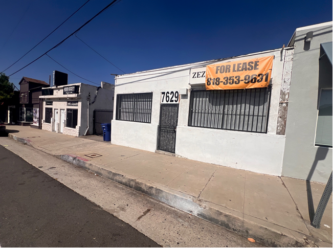 More Photos Of 7629 Foothill Blvd, Tujunga Industrial For Lease
