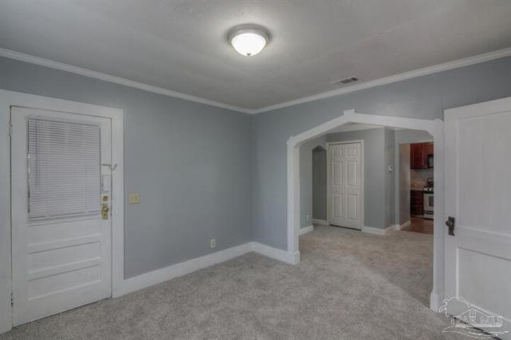 More Photos Of 1717 W Government St, Pensacola Industrial For Sale