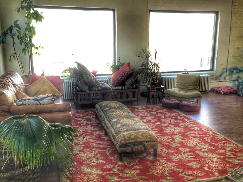 More Photos Of 1070 Bannock St, Denver Storefront Retail Office For Lease