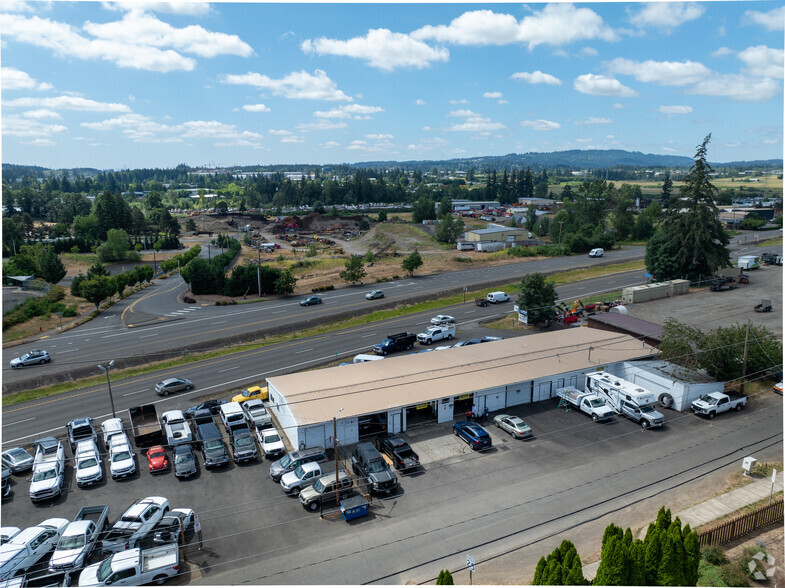 Primary Photo Of 18435 SW Pacific Hwy, Tualatin Auto Dealership For Sale