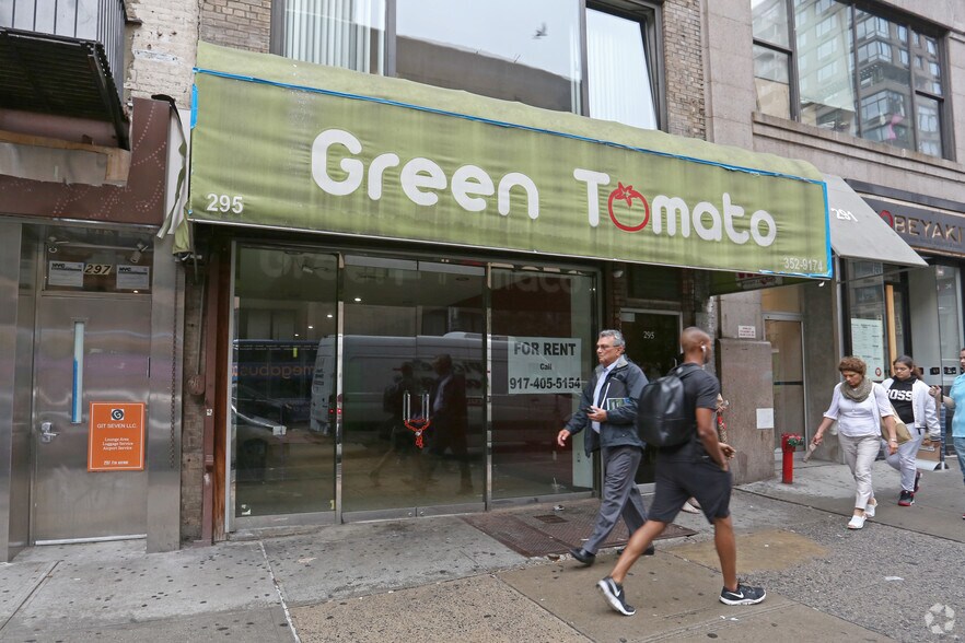 More Photos Of 295 7th Ave, New York Storefront Retail Office For Lease