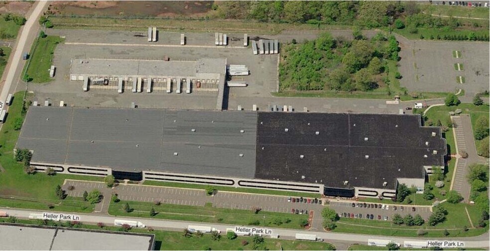 More Photos Of 1 Heller Park Ln, Somerset Unknown For Lease