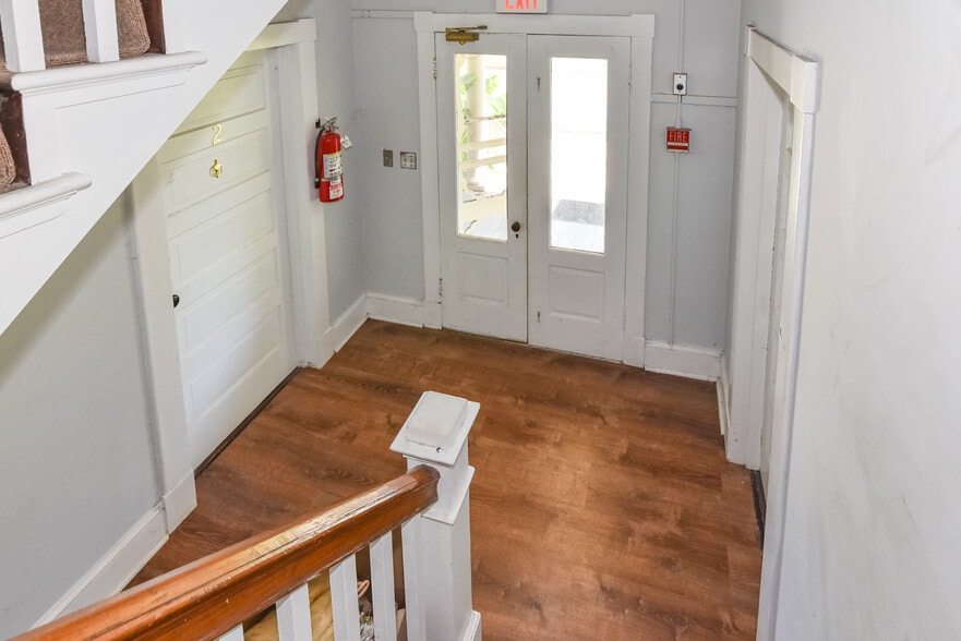 More Photos Of 104 Maple Ave, Chestertown Apartments For Sale