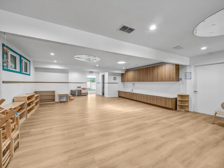 More Photos Of 141 Las Tunas Dr, Arcadia Schools For Sale