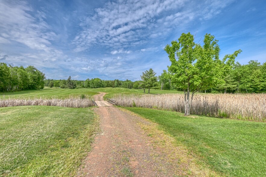 More Photos Of 950 County Highway C, Washburn Golf Course Driving Range For Sale