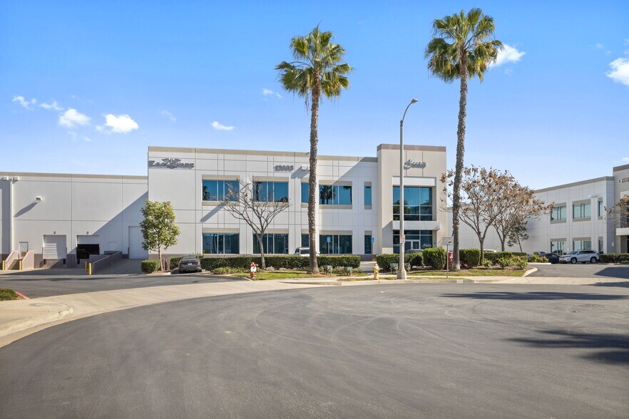 More Photos Of 12681-12683 Corral Pl, Santa Fe Springs Warehouse For Sale