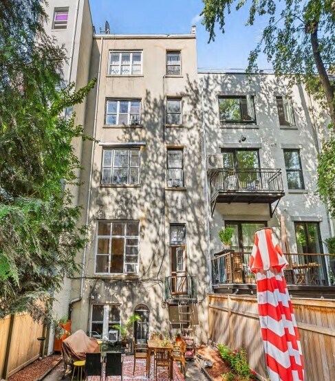 More Photos Of 121 Henry St, Brooklyn Apartments For Sale