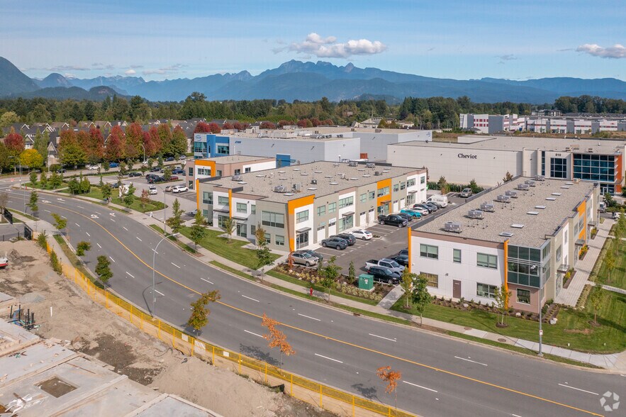 More Photos Of 853 Seaborne Ave, Port Coquitlam Flex For Sale
