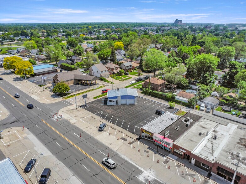 More Photos Of 2225 West Rd, Trenton Research And Development For Lease