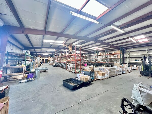 More Photos Of 489 Southgate Rd, Dothan Warehouse For Lease