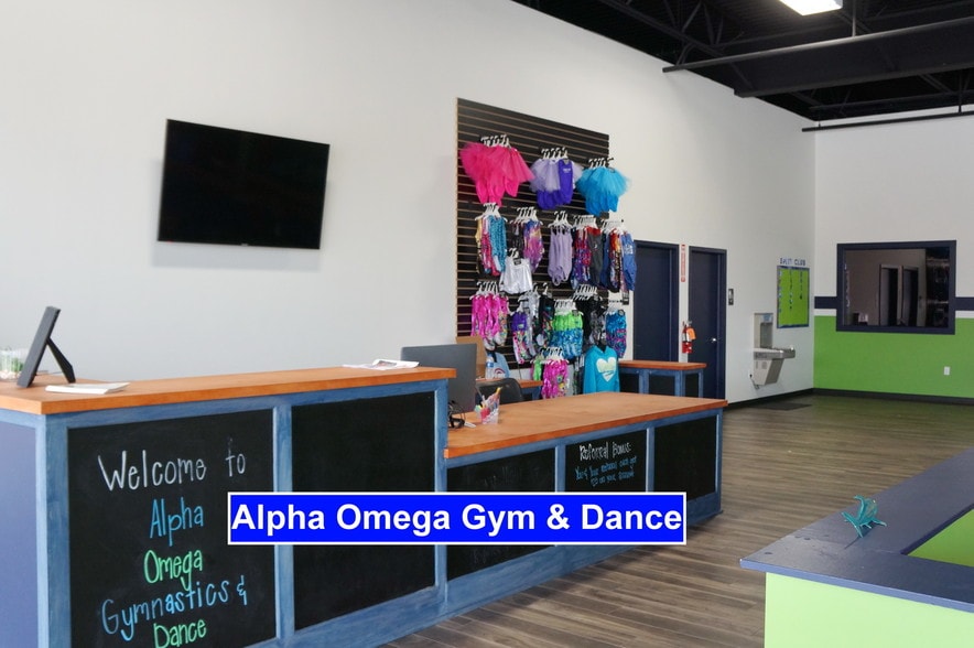 More Photos Of 11710 Broadway St, Pearland Unknown For Lease
