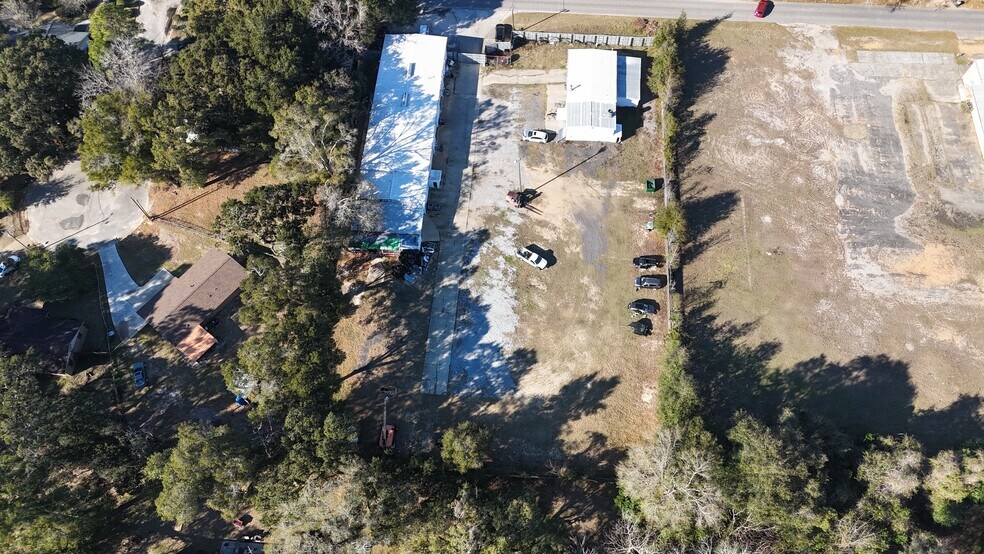 More Photos Of 2339 Truman Ave, Pensacola Service For Sale