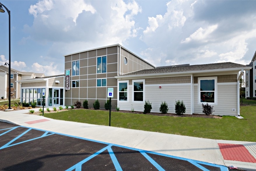 Primary Photo Of 3001 W Cart Rd, Richmond Apartments For Sale