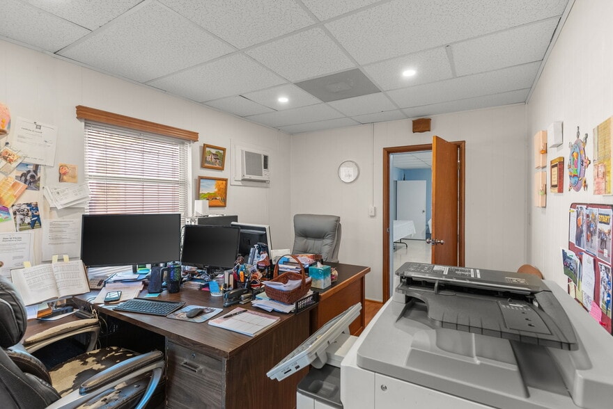 More Photos Of 201 W University Ave, Orange City Religious Facility For Sale
