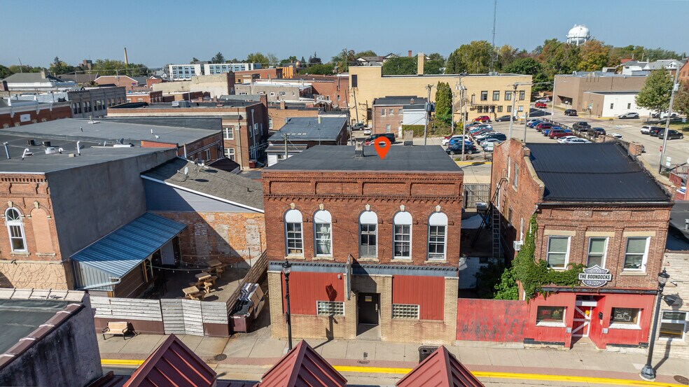 More Photos Of 60 N 2nd St, Platteville Hotel For Sale