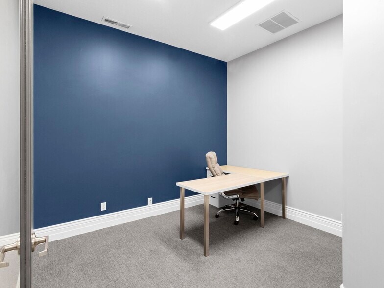 More Photos Of 11576 S State St, Draper Medical For Lease