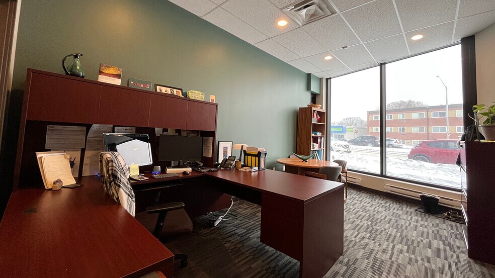 More Photos Of 1465A Pembina Hwy, Winnipeg Medical For Lease