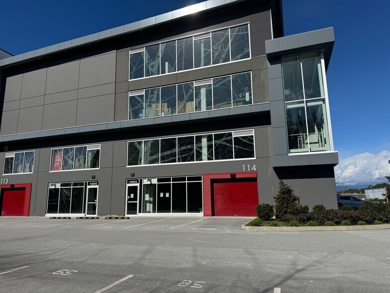 More Photos Of 4899 Vanguard Rd, Richmond Warehouse For Sale