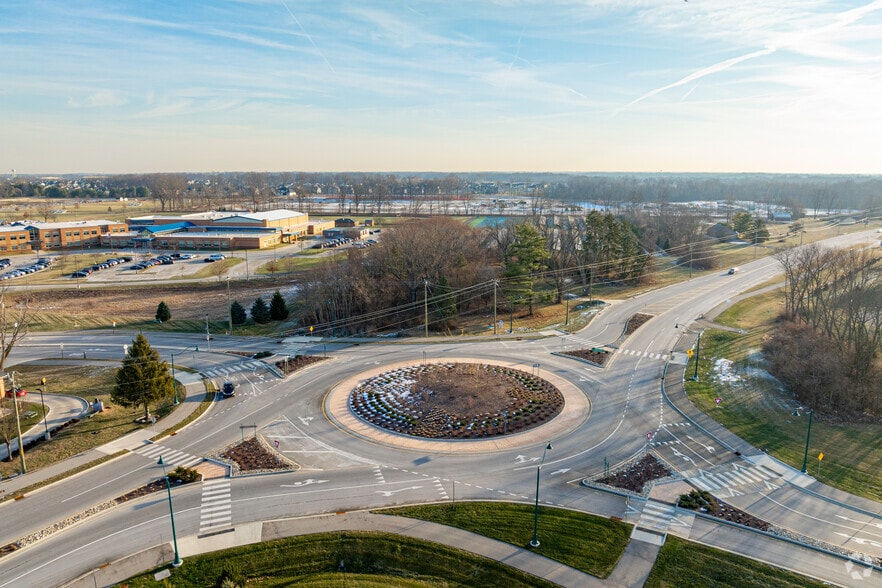More Photos Of 15836 Southeastern Pky, Fishers Land For Sale