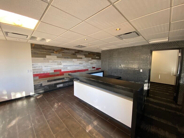 More Photos Of 99 Inverness Dr E, Englewood Office For Lease