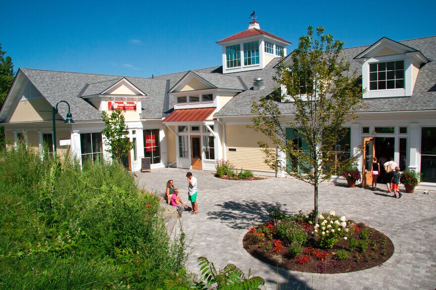 More Photos Of 135 Depot St, Manchester Center General Retail For Lease