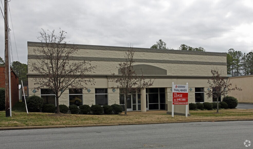 More Photos Of 2503 Waco St, Richmond Light Distribution For Lease