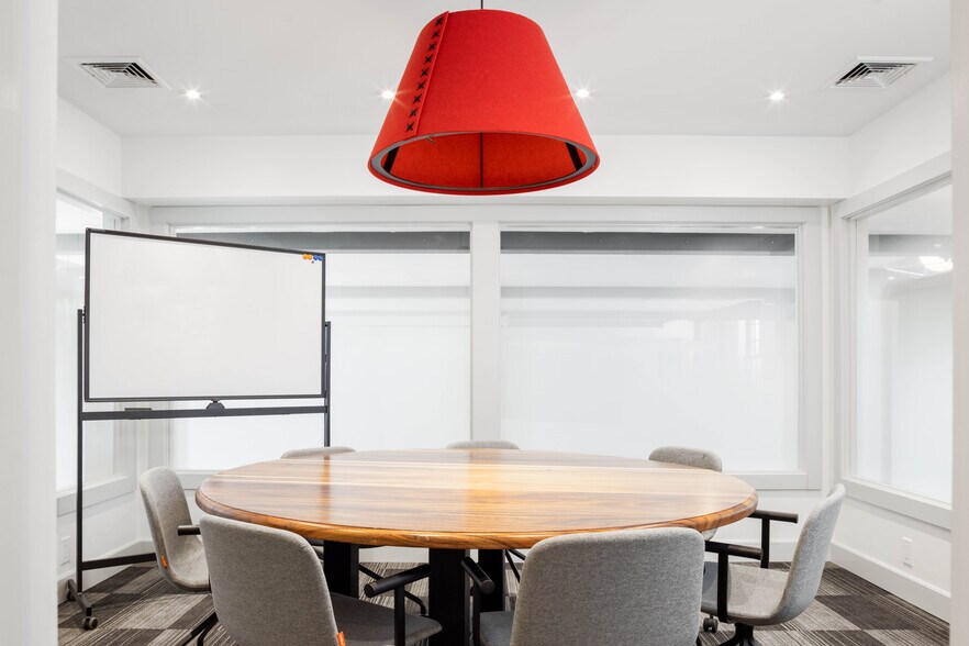 More Photos Of 453 W Main St, Huntington Coworking Space