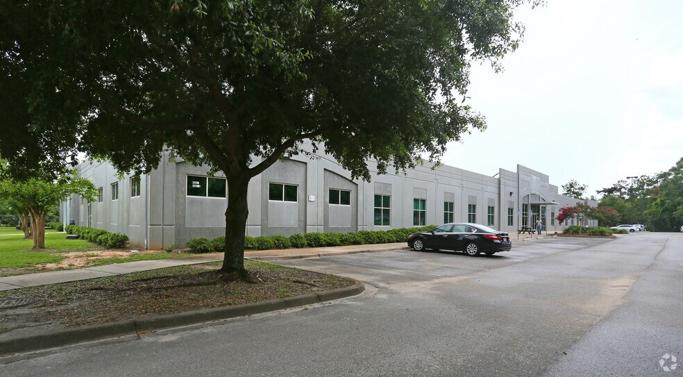 More Photos Of 5067 Tennessee Capital Blvd, Tallahassee Office For Sale