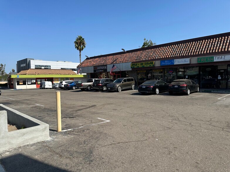 More Photos Of 3538 E Foothill Blvd, Pasadena Storefront For Lease