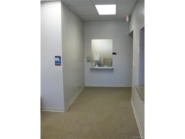 More Photos Of 27500 Hoover Rd, Warren Medical For Lease