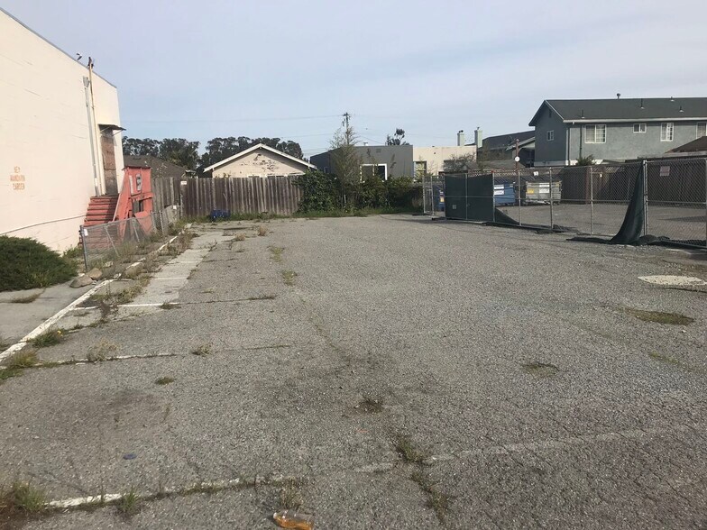 More Photos Of 744 El Camino Real, South San Francisco Restaurant For Lease