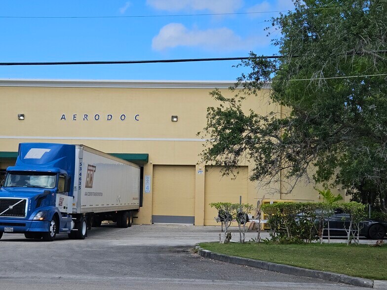 Primary Photo Of 3511 NW 113th Ct, Miami Warehouse For Lease