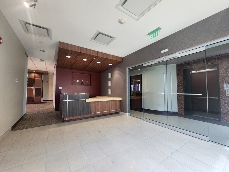 More Photos Of 469 State St, Schenectady Office For Lease