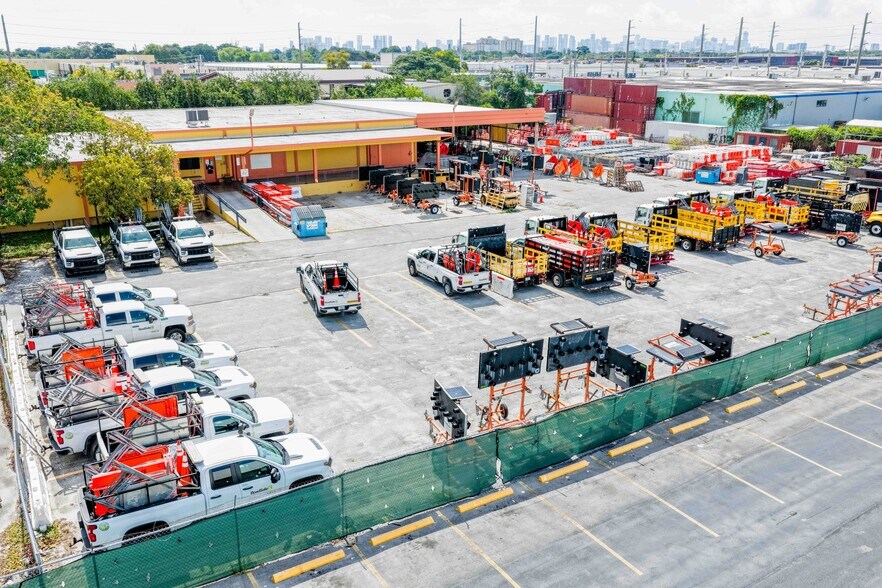 More Photos Of 3570 NW 62nd St, Miami Land For Lease