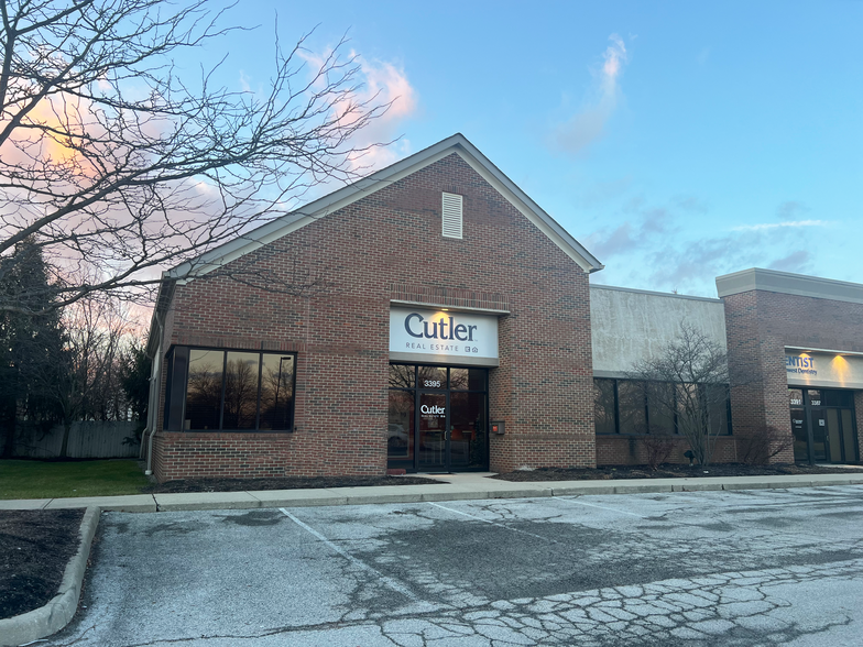 Primary Photo Of 3387-3395 Farm Bank Way, Grove City Medical For Lease