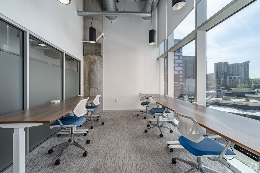 More Photos Of 800 19th Ave South, Nashville Coworking Space