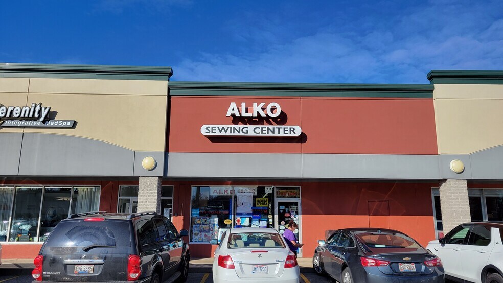 More Photos Of 7501-7537 Mentor Ave, Mentor General Retail For Lease