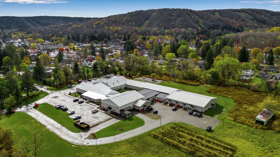 More Photos Of 2-85 Bristol Ln, Ellicottville General Retail For Lease