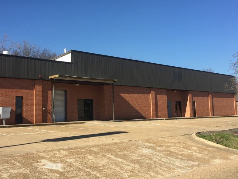 More Photos Of 741 Harris St, Jackson Light Manufacturing For Sale
