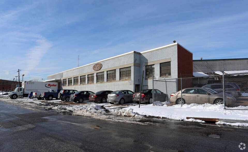 Primary Photo Of 931 Brentwood Rd NE, Washington Warehouse For Lease